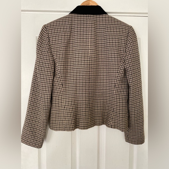 Le Suit Women’s Vintage Blazer - Picture 5 of 6